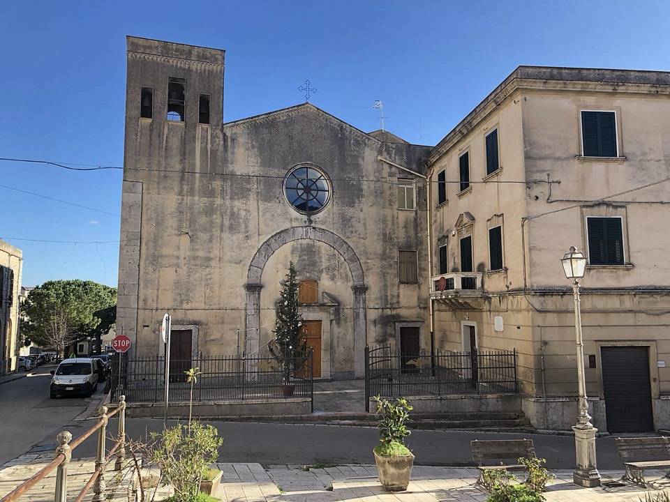 La chiesa di San Nicola di Mira nel centro di Piana degli Albanesi